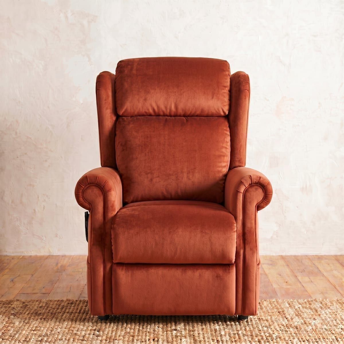 Clumber Riser Recliner — side profile